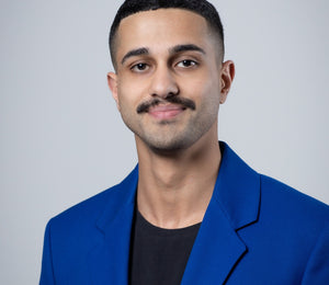 Tariq Essop portrait - Art collector interview on Latitudes Online