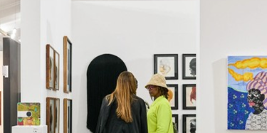 How to Buy Art