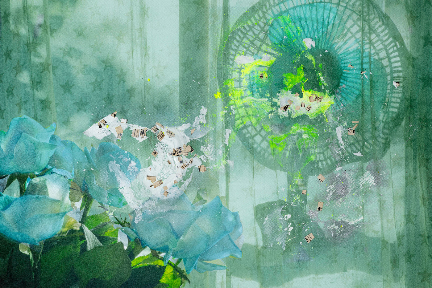 Fan & Roses