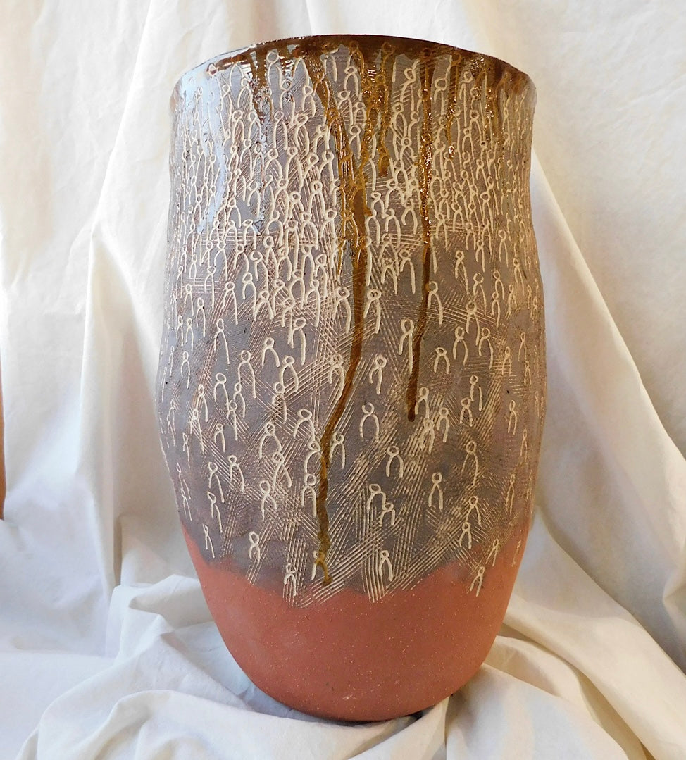 It takes a village pot