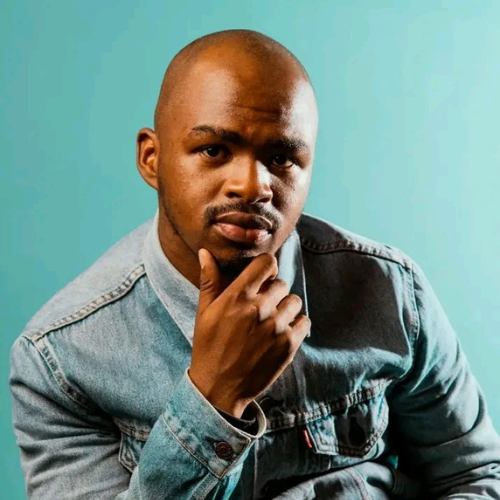 Artist Mbulelo Terrence Lokoto